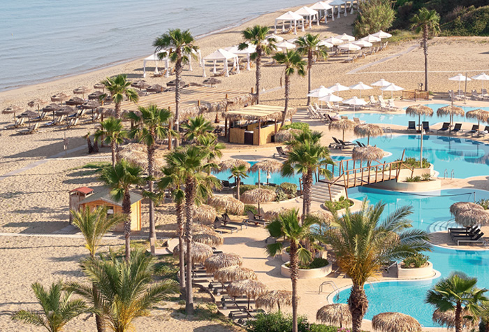 02-beach-pools-in-olympia-oasis-seafront-resort-peloponnese